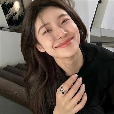 金发女郎的爱情封面