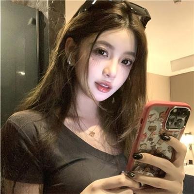 美女与怪物封面